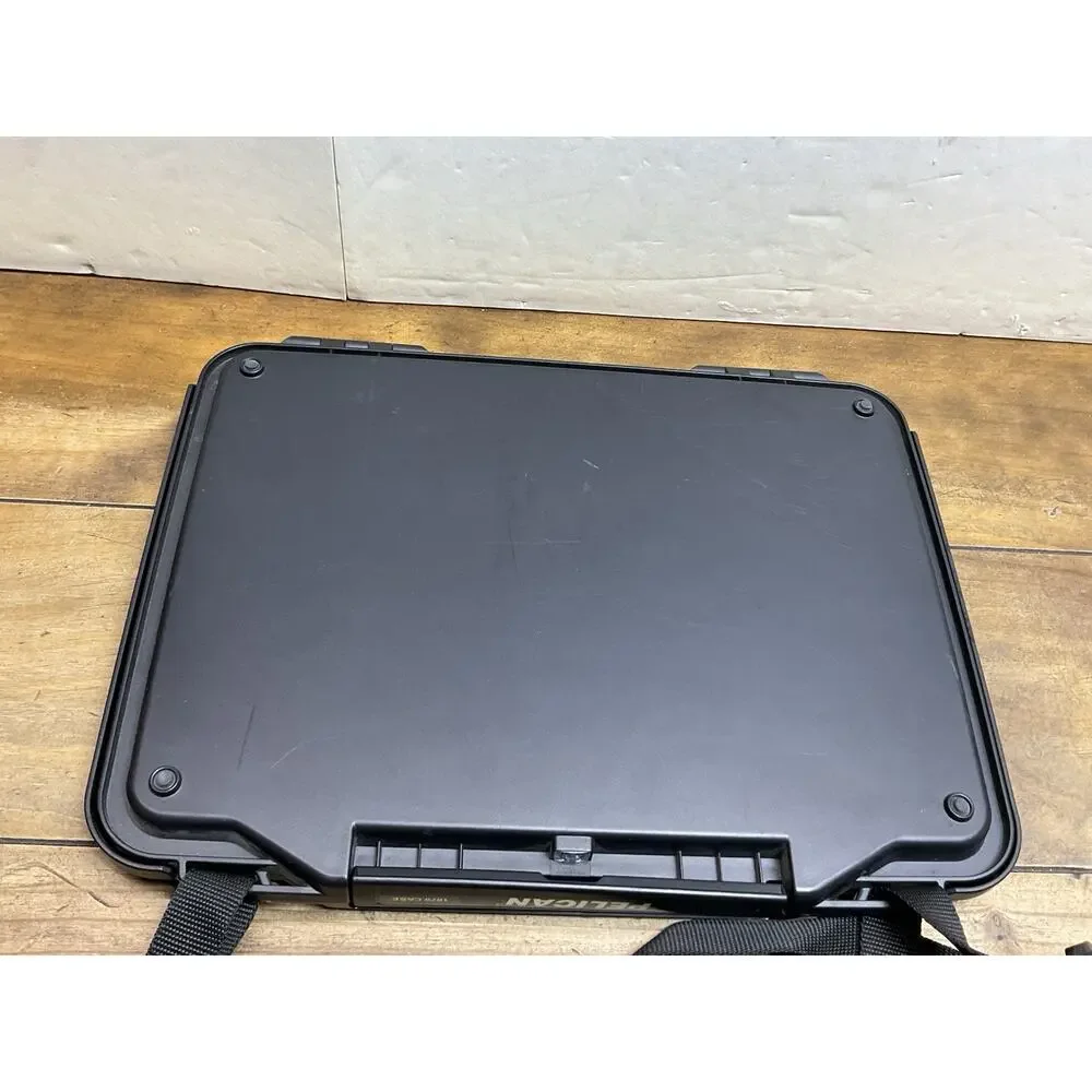 Pelican Peli 1070 Laptop Case For Equipment Transit Hard Travel Case